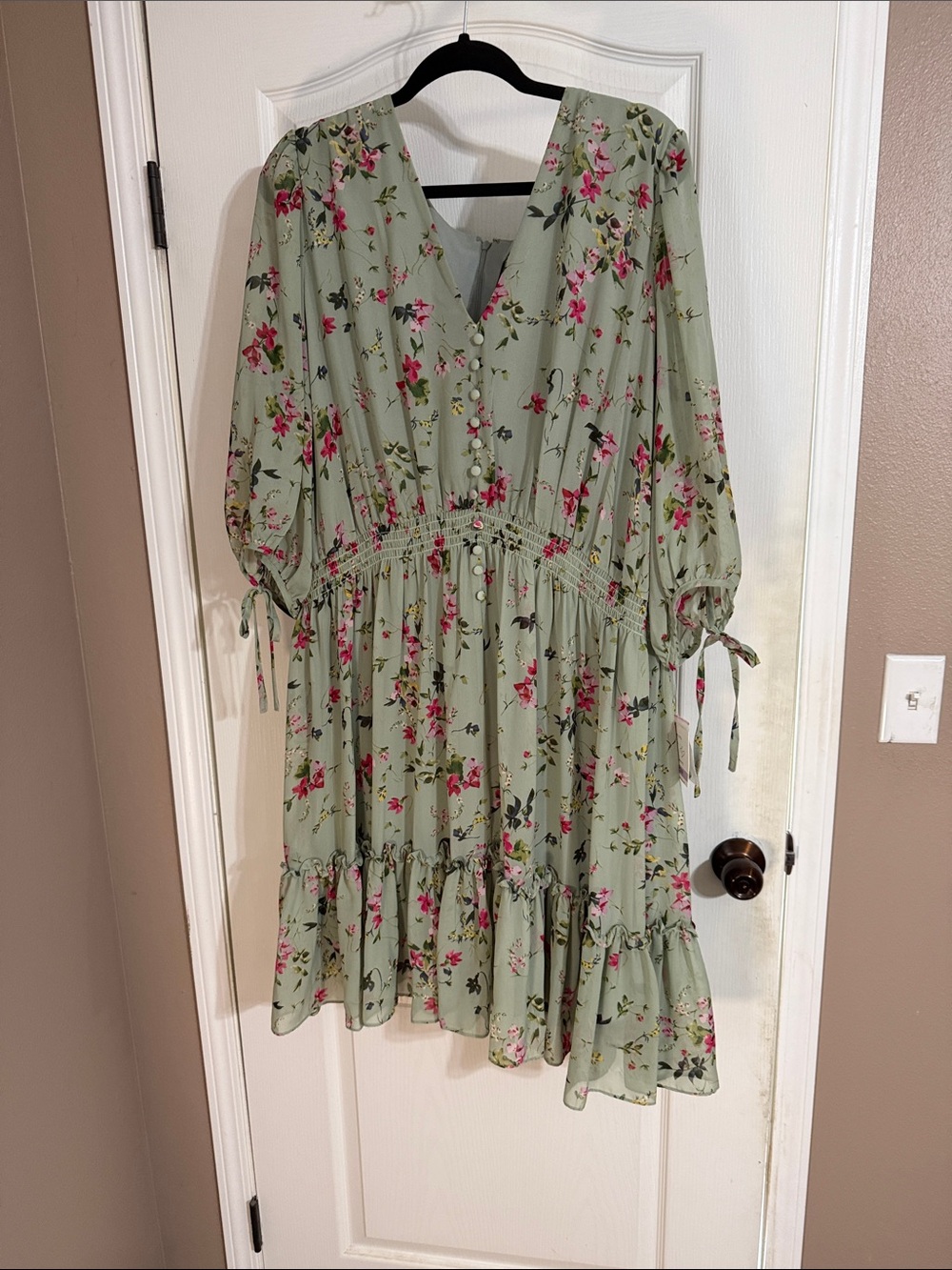 Taylor Dresses Sage Green Floral Midi Dress